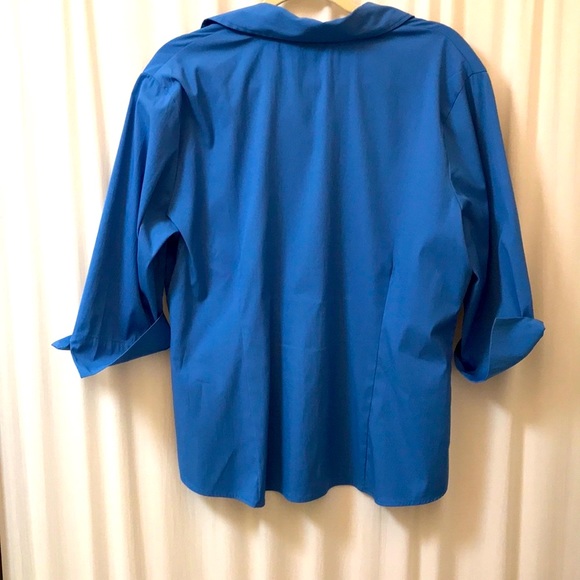 Apt. 9 Blue Button Blouse 1X - Picture 4 of 4